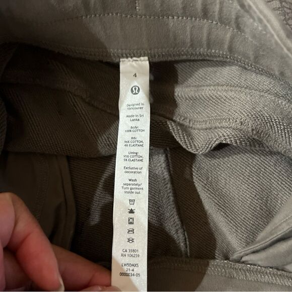 Lululemon Warm Up Jogger 7/8 Length in Thread Dye Rover Black - Picture 6 of 9